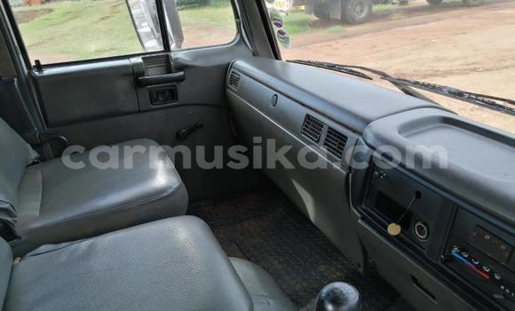 Acheter Occasion Utilitaire Nissan UD Blanc à Beitbridge, Matabeleland South Acheter Occasion Utilitaire Nissan UD Blanc à Beitbridge, Matabeleland South