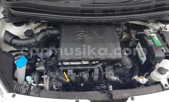 Nunua Ilio tumika Hyundai i10 Nyeupe Gari ndani ya Beitbridge nchini Matabeleland Kusini Nunua Ilio tumika Hyundai i10 Nyeupe Gari ndani ya Beitbridge nchini Matabeleland Kusini