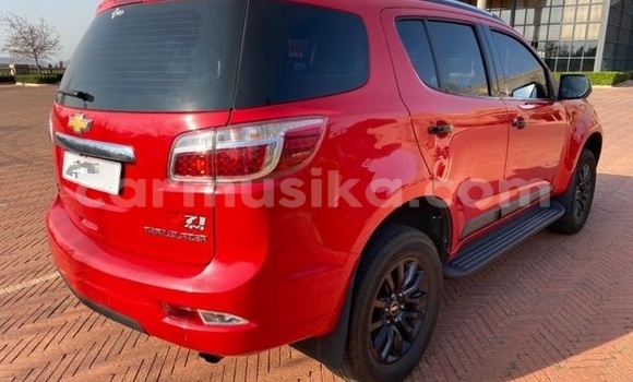 Buy Used Chevrolet TrailBlazer Red Car in Beitbridge in Matabeleland South Buy Used Chevrolet TrailBlazer Red Car in Beitbridge in Matabeleland South