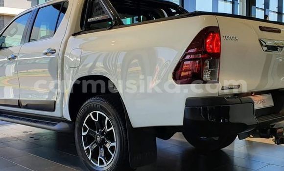 Nunua Ilio tumika Toyota Hilux Nyeupe Gari ndani ya Beitbridge nchini Matabeleland Kusini Nunua Ilio tumika Toyota Hilux Nyeupe Gari ndani ya Beitbridge nchini Matabeleland Kusini