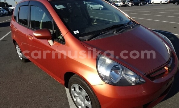 Buy Used Honda Fit Brown Car in Beitbridge in Matabeleland South Buy Used Honda Fit Brown Car in Beitbridge in Matabeleland South