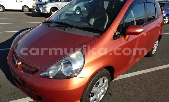 Buy Used Honda Fit Brown Car in Beitbridge in Matabeleland South Buy Used Honda Fit Brown Car in Beitbridge in Matabeleland South