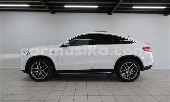 Buy Used Mercedes‒Benz G-klasse AMG White Car in Beitbridge in Matabeleland South Buy Used Mercedes‒Benz G-klasse AMG White Car in Beitbridge in Matabeleland South