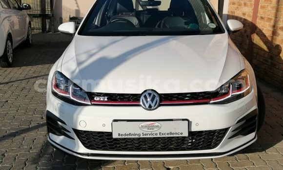 Buy Used Volkswagen Golf White Car in Borrowdale in Harare Buy Used Volkswagen Golf White Car in Borrowdale in Harare