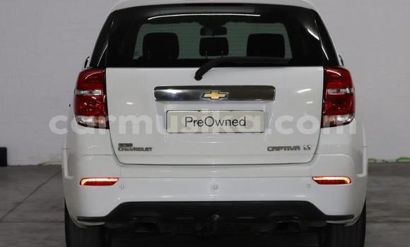 Acheter Occasion Voiture Chevrolet Captiva Blanc à Beitbridge, Matabeleland South Acheter Occasion Voiture Chevrolet Captiva Blanc à Beitbridge, Matabeleland South