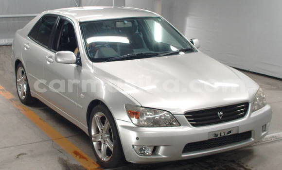 Acheter Occasion Voiture Toyota Altezza Gris à Beitbridge, Matabeleland South Acheter Occasion Voiture Toyota Altezza Gris à Beitbridge, Matabeleland South
