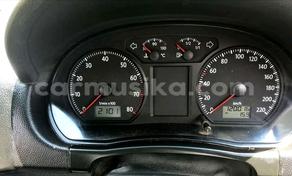 Nunua Ilio tumika Volkswagen Polo Nyeupe Gari ndani ya Beitbridge nchini Matabeleland Kusini Nunua Ilio tumika Volkswagen Polo Nyeupe Gari ndani ya Beitbridge nchini Matabeleland Kusini