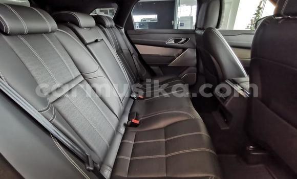Nunua Ilio tumika Land Rover Range Rover Velar Fedha Gari ndani ya Beitbridge nchini Matabeleland Kusini Nunua Ilio tumika Land Rover Range Rover Velar Fedha Gari ndani ya Beitbridge nchini Matabeleland Kusini