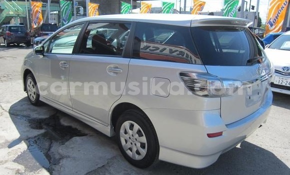 Tenga Tsaru Toyota Wish Sirivha Mota in Beitbridge in Matabeleland South Tenga Tsaru Toyota Wish Sirivha Mota in Beitbridge in Matabeleland South