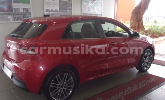 Buy Used Kia Rio Red Car in Beitbridge in Matabeleland South Buy Used Kia Rio Red Car in Beitbridge in Matabeleland South