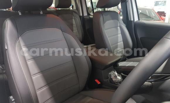 Nunua Ilio tumika Volkswagen Amarok Nyeupe Gari ndani ya Beitbridge nchini Matabeleland Kusini Nunua Ilio tumika Volkswagen Amarok Nyeupe Gari ndani ya Beitbridge nchini Matabeleland Kusini