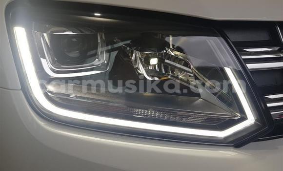 Nunua Ilio tumika Volkswagen Amarok Nyeupe Gari ndani ya Beitbridge nchini Matabeleland Kusini Nunua Ilio tumika Volkswagen Amarok Nyeupe Gari ndani ya Beitbridge nchini Matabeleland Kusini