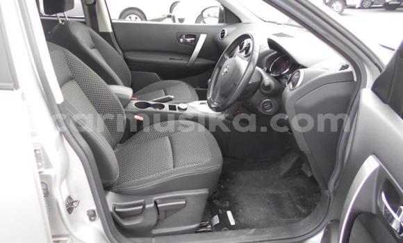 Acheter Occasion Voiture Nissan Dualis Gris à Beitbridge, Matabeleland South Acheter Occasion Voiture Nissan Dualis Gris à Beitbridge, Matabeleland South