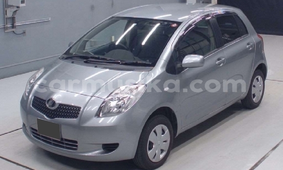 Acheter Occasion Voiture Toyota Vitz Gris à Beitbridge, Matabeleland South