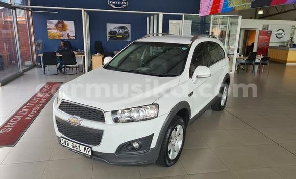 Nunua Ilio tumika Chevrolet Captiva Nyeupe Gari ndani ya Beitbridge nchini Matabeleland Kusini