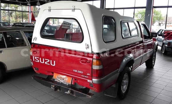 Tenga Tsaru Isuzu KB Tsvuku Mota in Beitbridge in Matabeleland South Tenga Tsaru Isuzu KB Tsvuku Mota in Beitbridge in Matabeleland South