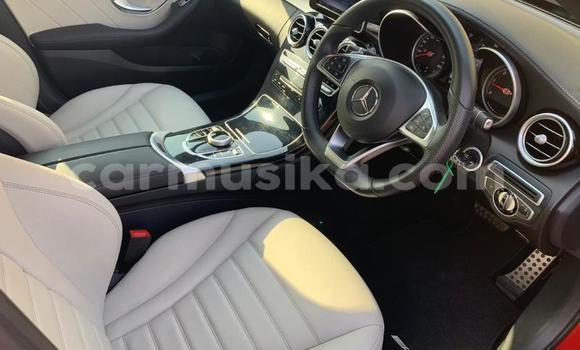 Acheter Occasion Voiture Mercedes‒Benz C–Class Rouge à Beitbridge, Matabeleland South Acheter Occasion Voiture Mercedes‒Benz C–Class Rouge à Beitbridge, Matabeleland South