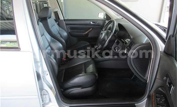 Nunua Ilio tumika Volkswagen Golf Fedha Gari ndani ya Beitbridge nchini Matabeleland Kusini Nunua Ilio tumika Volkswagen Golf Fedha Gari ndani ya Beitbridge nchini Matabeleland Kusini