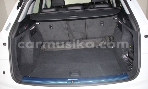 Nunua Ilio tumika Audi Q5 Nyeupe Gari ndani ya Beitbridge nchini Matabeleland Kusini Nunua Ilio tumika Audi Q5 Nyeupe Gari ndani ya Beitbridge nchini Matabeleland Kusini