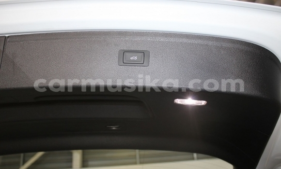 Nunua Ilio tumika Audi Q5 Nyeupe Gari ndani ya Beitbridge nchini Matabeleland Kusini Nunua Ilio tumika Audi Q5 Nyeupe Gari ndani ya Beitbridge nchini Matabeleland Kusini