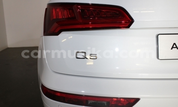 Nunua Ilio tumika Audi Q5 Nyeupe Gari ndani ya Beitbridge nchini Matabeleland Kusini Nunua Ilio tumika Audi Q5 Nyeupe Gari ndani ya Beitbridge nchini Matabeleland Kusini