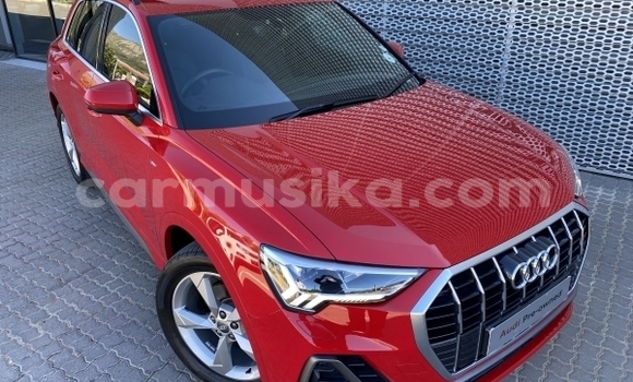 Nunua Ilio tumika Audi Q3 Nyekundu Gari ndani ya Beitbridge nchini Matabeleland Kusini Nunua Ilio tumika Audi Q3 Nyekundu Gari ndani ya Beitbridge nchini Matabeleland Kusini