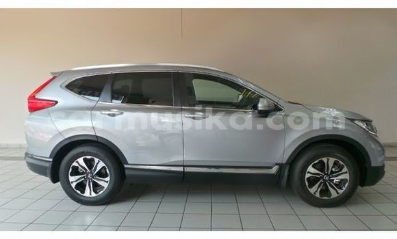 Buy Used Honda CR–V Silver Car in Belvedere in Harare Buy Used Honda CR–V Silver Car in Belvedere in Harare