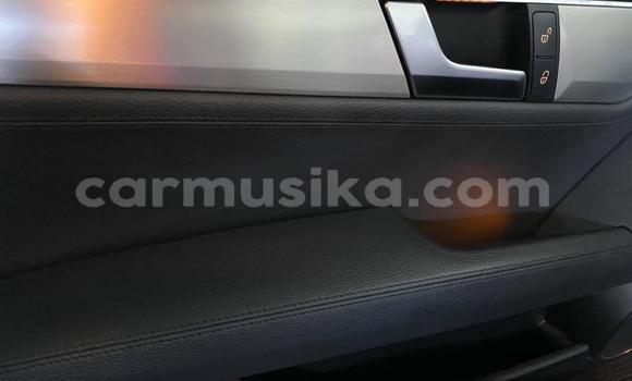 Acheter Occasion Voiture Mercedes‒Benz C–Class Blanc à Beitbridge, Matabeleland South Acheter Occasion Voiture Mercedes‒Benz C–Class Blanc à Beitbridge, Matabeleland South