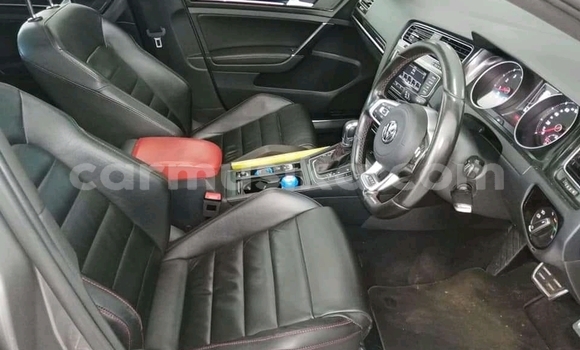 Acheter Occasion Voiture Volkswagen Golf GTI Beige à Beitbridge, Matabeleland South Acheter Occasion Voiture Volkswagen Golf GTI Beige à Beitbridge, Matabeleland South