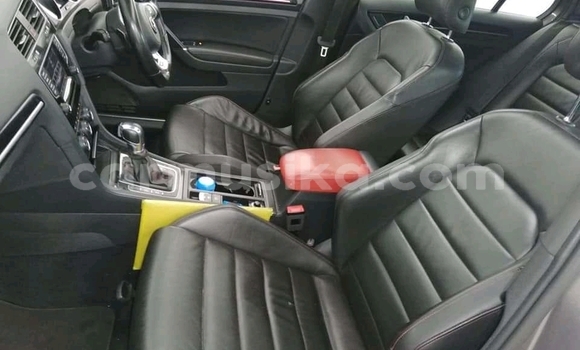 Acheter Occasion Voiture Volkswagen Golf GTI Beige à Beitbridge, Matabeleland South Acheter Occasion Voiture Volkswagen Golf GTI Beige à Beitbridge, Matabeleland South