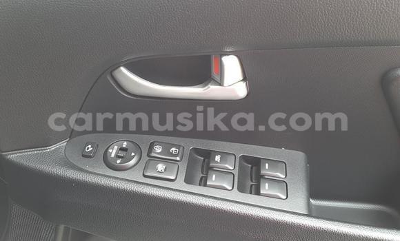 Acheter Occasion Voiture Kia Sportage Blanc à Beitbridge, Matabeleland South Acheter Occasion Voiture Kia Sportage Blanc à Beitbridge, Matabeleland South