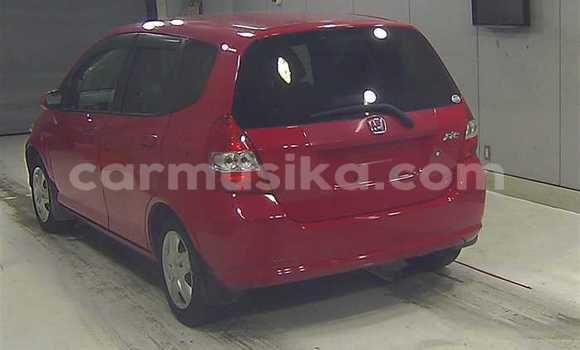 Acheter Occasion Voiture Honda Fit Rouge à Beitbridge, Matabeleland South Acheter Occasion Voiture Honda Fit Rouge à Beitbridge, Matabeleland South