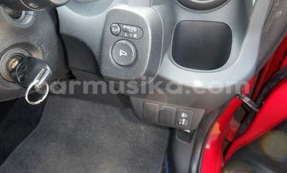 Nunua Ilio tumika Honda Fit Nyekundu Gari ndani ya Beitbridge nchini Matabeleland Kusini Nunua Ilio tumika Honda Fit Nyekundu Gari ndani ya Beitbridge nchini Matabeleland Kusini