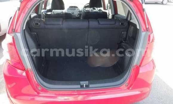 Nunua Ilio tumika Honda Fit Nyekundu Gari ndani ya Beitbridge nchini Matabeleland Kusini Nunua Ilio tumika Honda Fit Nyekundu Gari ndani ya Beitbridge nchini Matabeleland Kusini