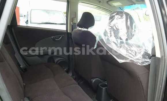 Buy Used Honda Fit Black Car in Beitbridge in Matabeleland South Buy Used Honda Fit Black Car in Beitbridge in Matabeleland South