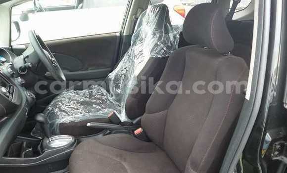 Buy Used Honda Fit Black Car in Beitbridge in Matabeleland South Buy Used Honda Fit Black Car in Beitbridge in Matabeleland South