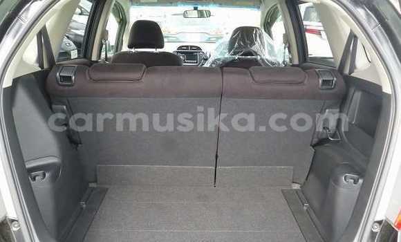 Buy Used Honda Fit Black Car in Beitbridge in Matabeleland South Buy Used Honda Fit Black Car in Beitbridge in Matabeleland South