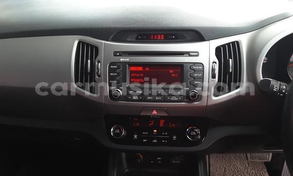 Acheter Occasion Voiture Kia Sportage Blanc à Beitbridge, Matabeleland South Acheter Occasion Voiture Kia Sportage Blanc à Beitbridge, Matabeleland South