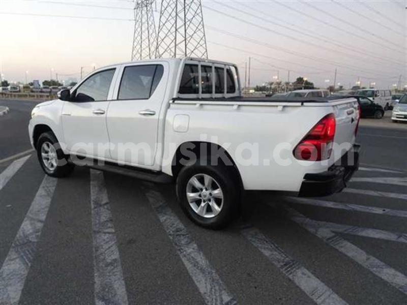 Big with watermark toyota hilux matabeleland south beitbridge 19958