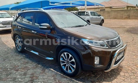 Acheter Occasion Voiture Kia Sorento Beige à Beitbridge, Matabeleland South