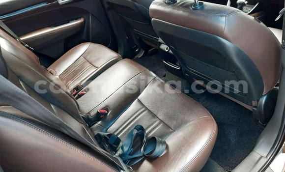 Acheter Occasion Voiture Kia Sorento Beige à Beitbridge, Matabeleland South Acheter Occasion Voiture Kia Sorento Beige à Beitbridge, Matabeleland South