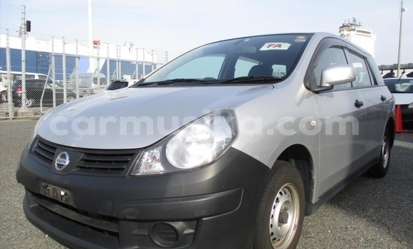 Buy Used Nissan AD Silver Car in Beitbridge in Matabeleland South