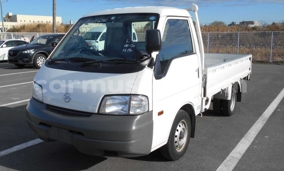 Acheter Occasion Voiture Nissan Vanette Blanc à Beitbridge, Matabeleland South Acheter Occasion Voiture Nissan Vanette Blanc à Beitbridge, Matabeleland South