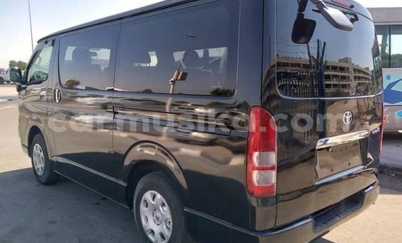 Acheter Occasion Voiture Toyota Hiace Noir à Beitbridge, Matabeleland South Acheter Occasion Voiture Toyota Hiace Noir à Beitbridge, Matabeleland South