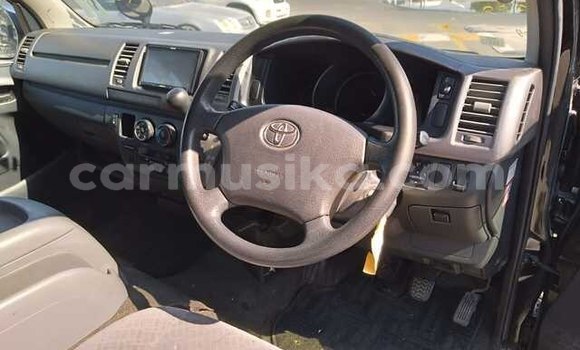 Acheter Occasion Voiture Toyota Hiace Noir à Beitbridge, Matabeleland South Acheter Occasion Voiture Toyota Hiace Noir à Beitbridge, Matabeleland South