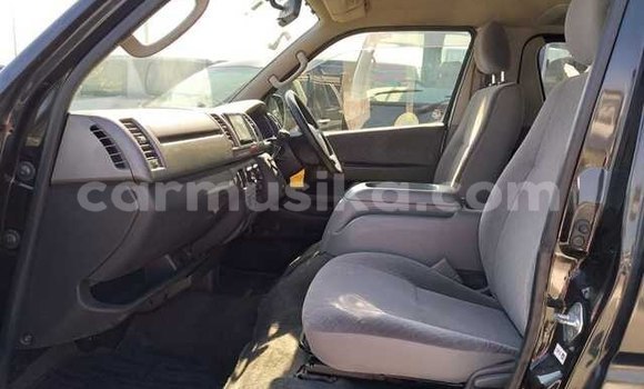 Acheter Occasion Voiture Toyota Hiace Noir à Beitbridge, Matabeleland South Acheter Occasion Voiture Toyota Hiace Noir à Beitbridge, Matabeleland South