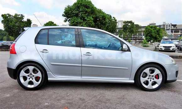 Acheter Occasion Voiture Volkswagen Golf GTI Gris à Beitbridge, Matabeleland South Acheter Occasion Voiture Volkswagen Golf GTI Gris à Beitbridge, Matabeleland South