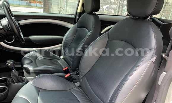 Buy Used MINI Cooper Silver Car in Beitbridge in Matabeleland South Buy Used MINI Cooper Silver Car in Beitbridge in Matabeleland South