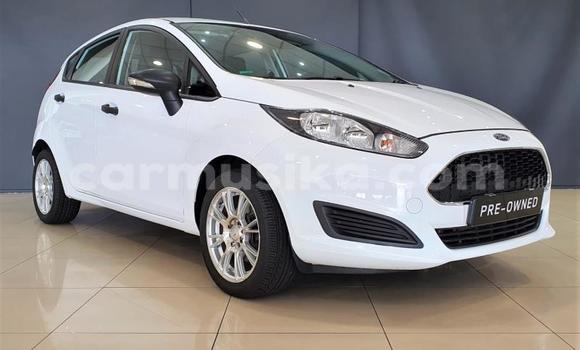 Acheter Occasion Voiture Ford Fiesta Blanc à Beitbridge, Matabeleland South Acheter Occasion Voiture Ford Fiesta Blanc à Beitbridge, Matabeleland South