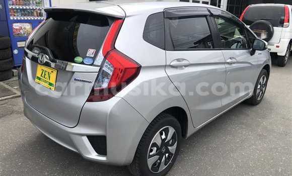 Buy Used Honda Fit Silver Car in Beitbridge in Matabeleland South Buy Used Honda Fit Silver Car in Beitbridge in Matabeleland South